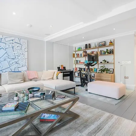 The Grand Camden Garden 4Br Home